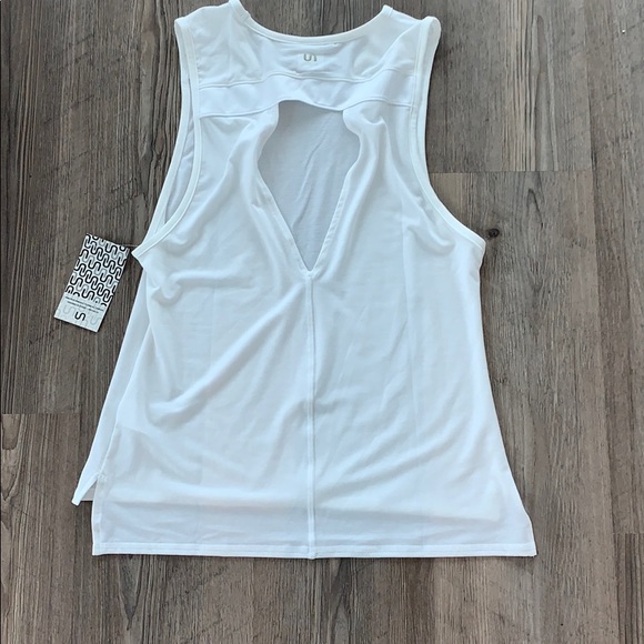 Urban Savage Cut Out Tank, White - NEW w/ tags - Picture 3 of 3